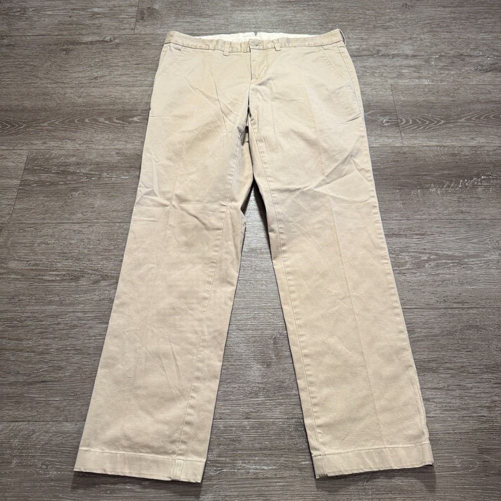 Classic Men's Beige Chino Pants